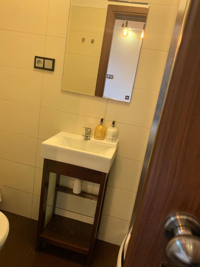 Pokoje Sunshine World Suites 자코파네 외부 사진