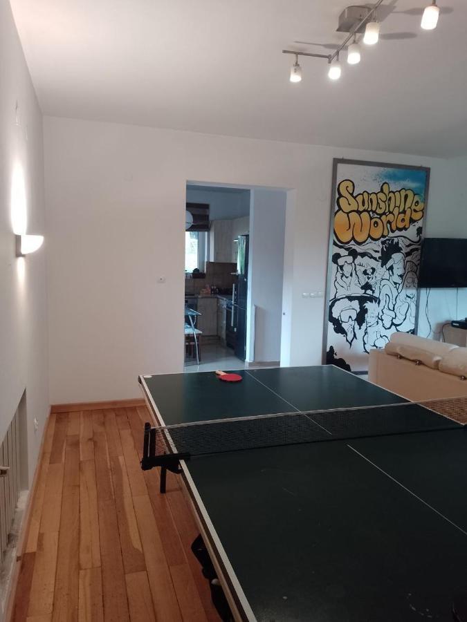 Pokoje Sunshine World Suites 자코파네 외부 사진