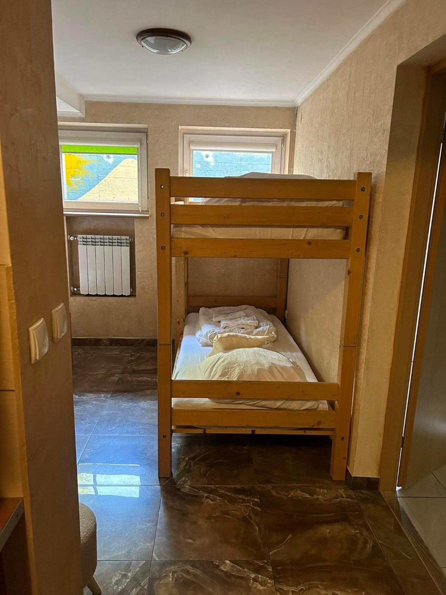 Pokoje Sunshine World Suites 자코파네 외부 사진